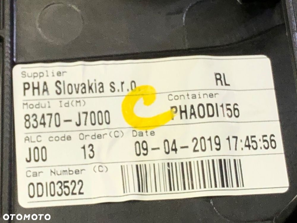 PODNOŚNIK SZYBY LEWY TYŁ  KIA CEED Sportswagon (CD) 2018 - 2022 1.4 T-GDI 103 kW [140 KM] benzyna - 3