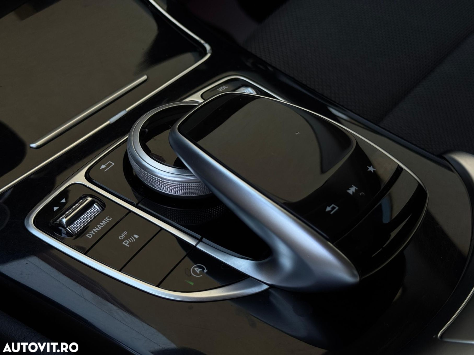 Mercedes-Benz C - 16