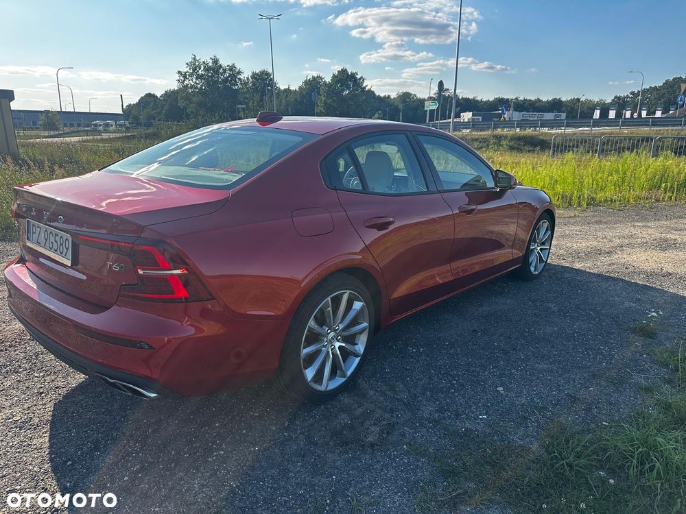 Volvo S60 T6 AWD Momentum Pro - 5