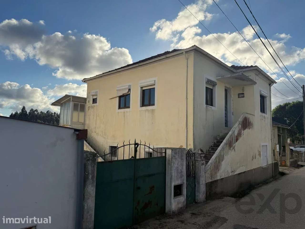 Moradia com terreno em Sangalhos - Grande imagem: 3/22
