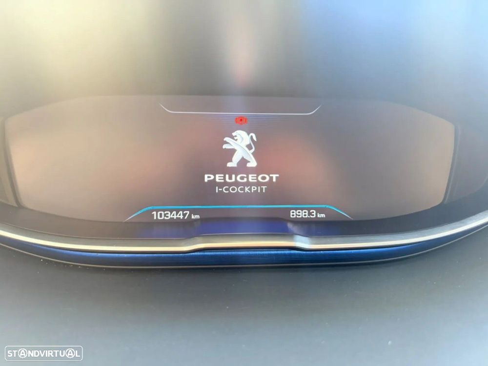 Peugeot 5008 1.2 PureTech Allure EAT6 — fotografia 10
