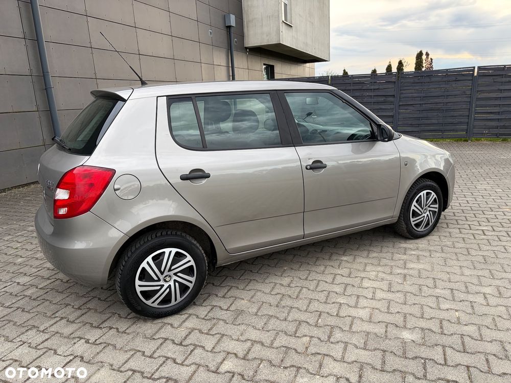 Skoda Fabia 1.2 HTP Classic - 12