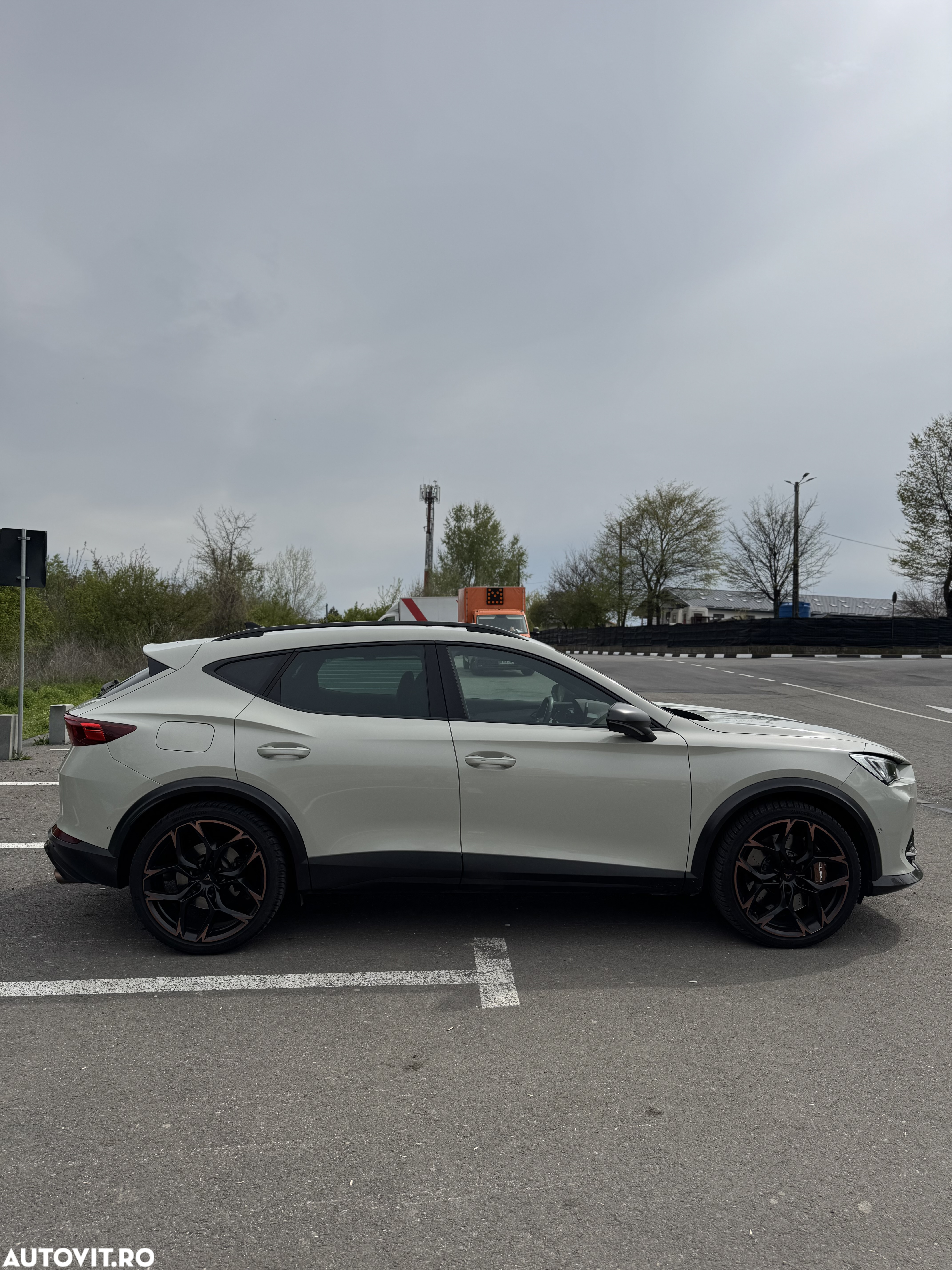 Cupra Formentor VZ5 2.5 TSI 4DRIVE DSG - 8