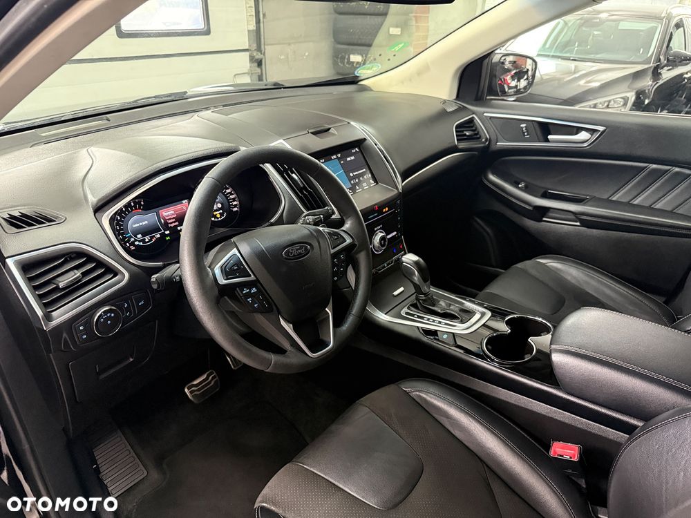 Ford Edge 2.0 TDCi Bi-Turbo 4x4 ST-LINE - 18