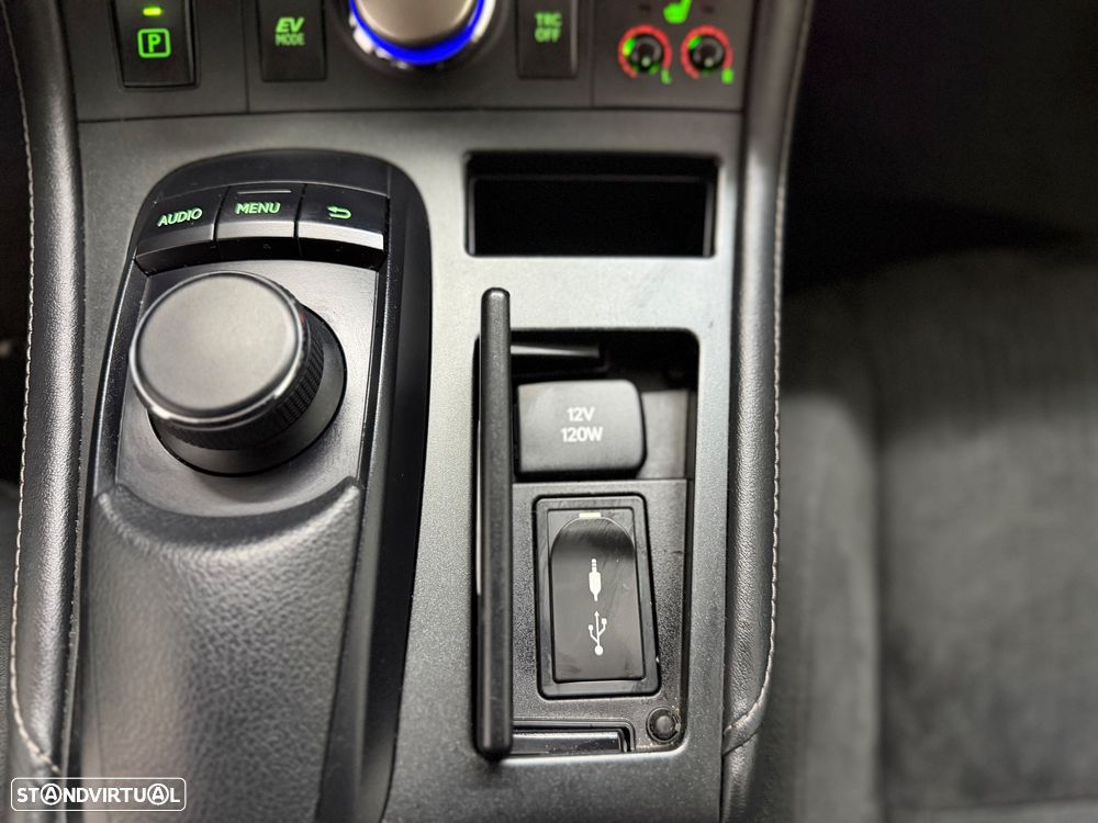 Lexus CT 200h Business - 17