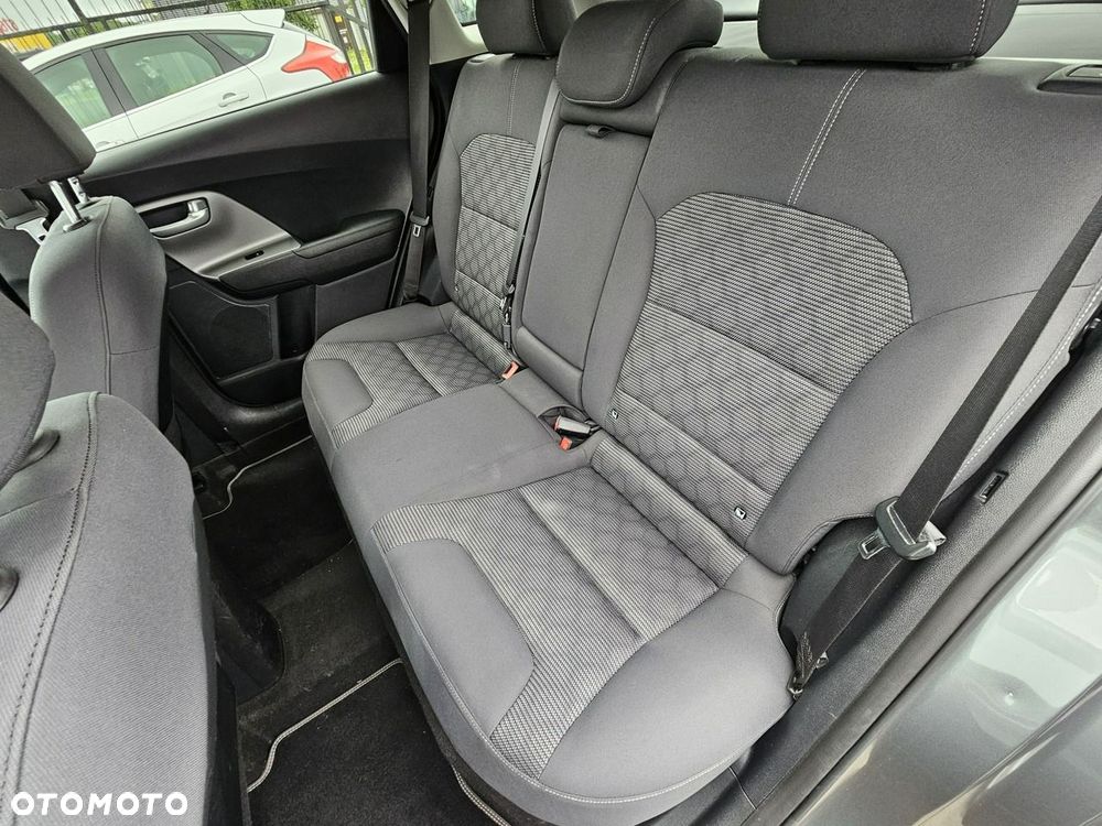 Kia Niro - 15