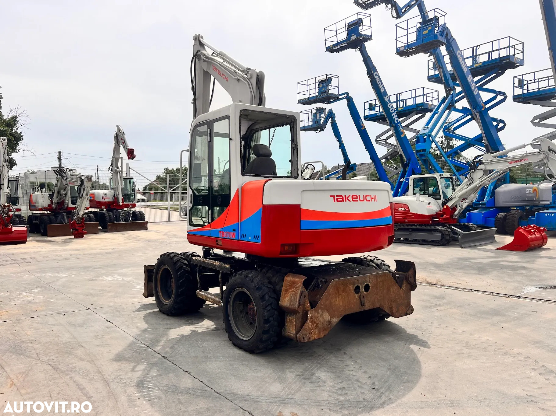 Takeuchi TB070W - 5
