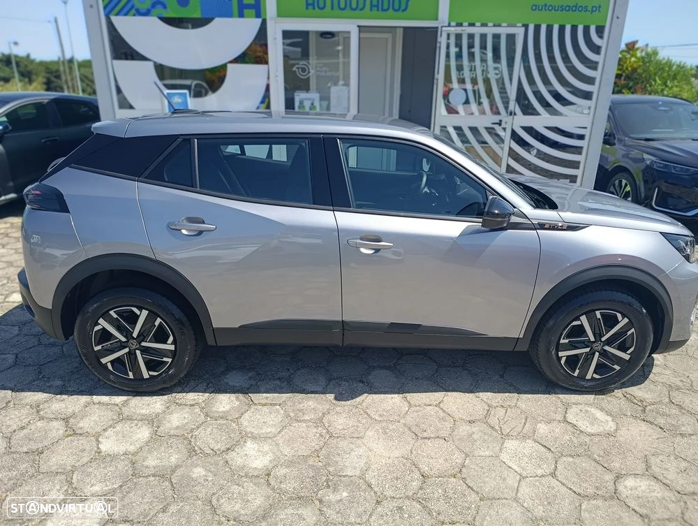Peugeot 2008 1.2 PureTech Style - 8