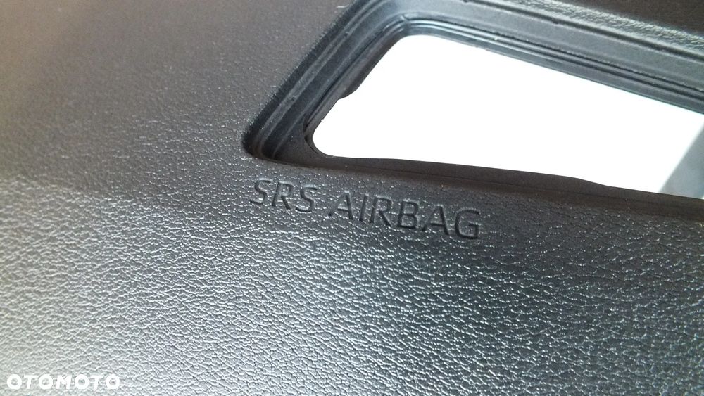 Konsola deska rozdzielcza Toyota Corolla E21 - 4