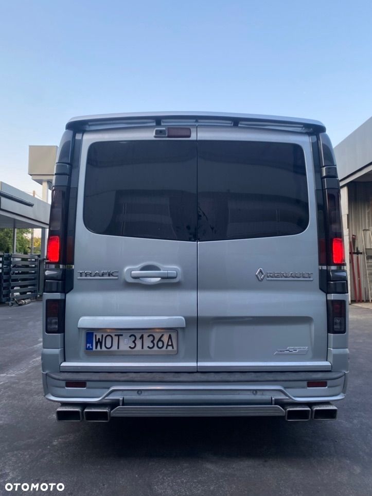 Buzzer PODWÓJNA KOŃCÓWKA WYDECHU RURY WYDECHOWEJ PROSTOKĄTNA 2 x PODWÓJNE KOŃCÓWKI  WYDECHU  PROSTOKĄTNE FIRMY BUZZER prostokąt długa długie z kwasówki blachy nierdzewnej Kwasówka blacha nierdzewna bus do busa Renault Trafic Mercedes vito Volkswagen vw t5 ford custom transit Toyota proace - 13