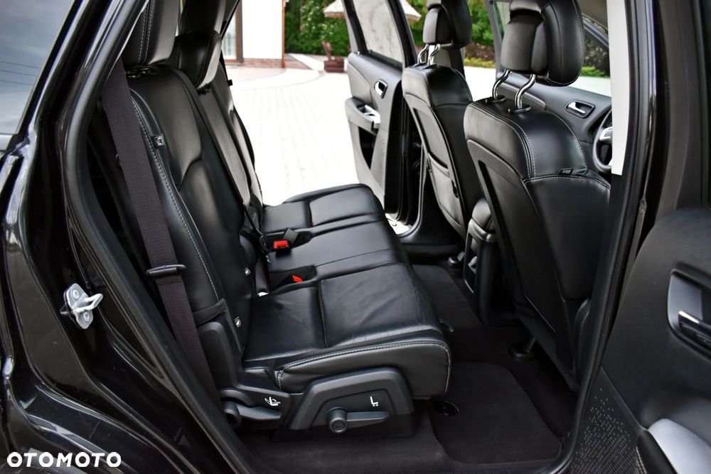 Fiat Freemont 2.0 Multijet 16V DPF Automatik Allrad Black Code - 29