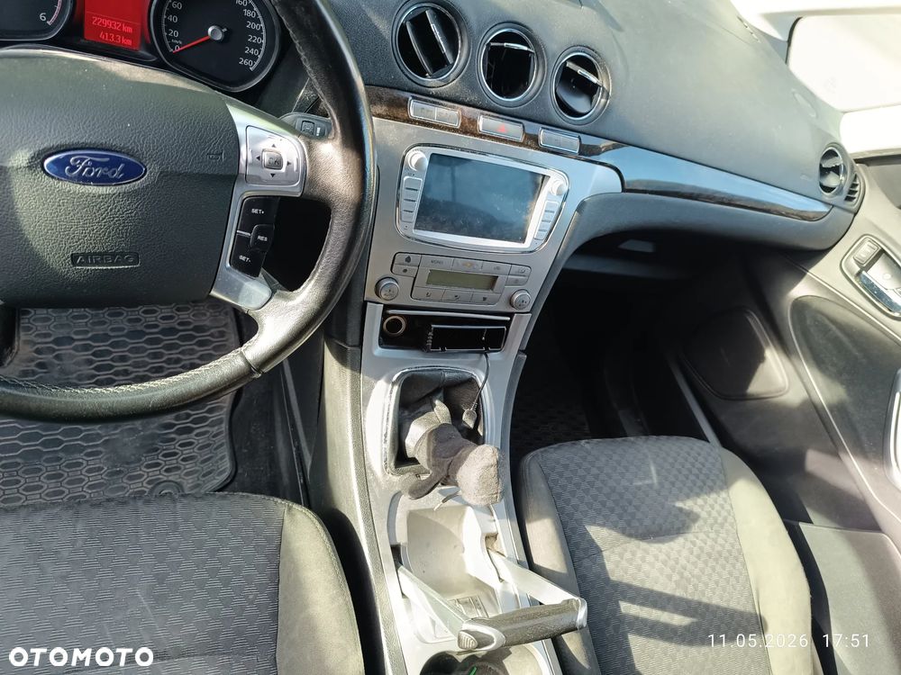 Ford Galaxy - 6
