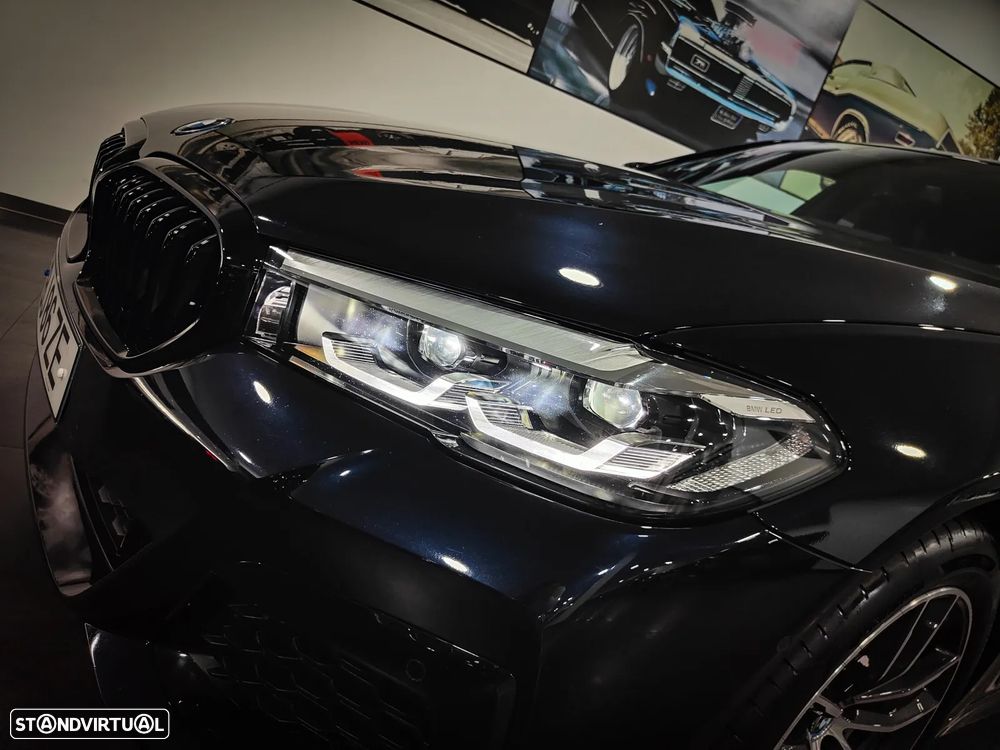 BMW 530 e Pack Desportivo M - 29