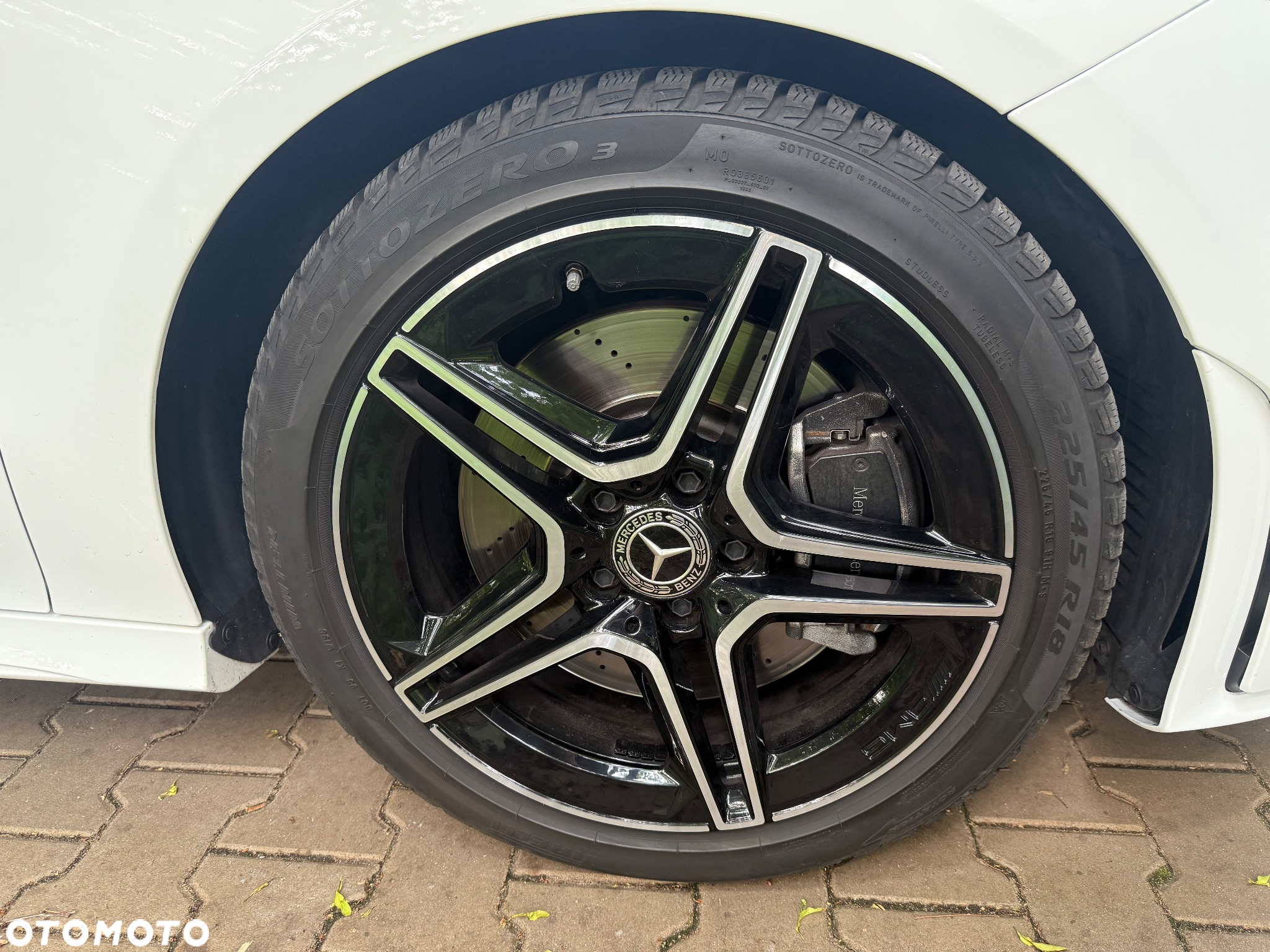 Mercedes-Benz CLA 250 4-Matic AMG Line 7G-DCT - 21