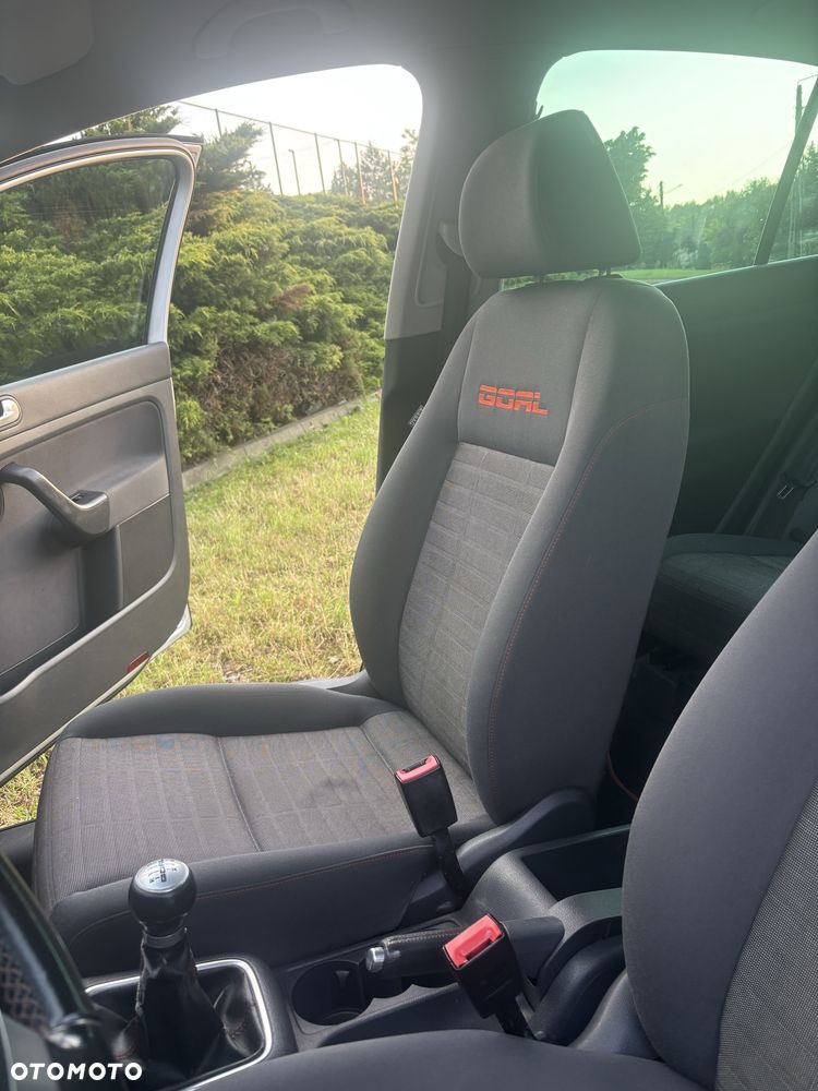 Volkswagen Golf Plus - 6