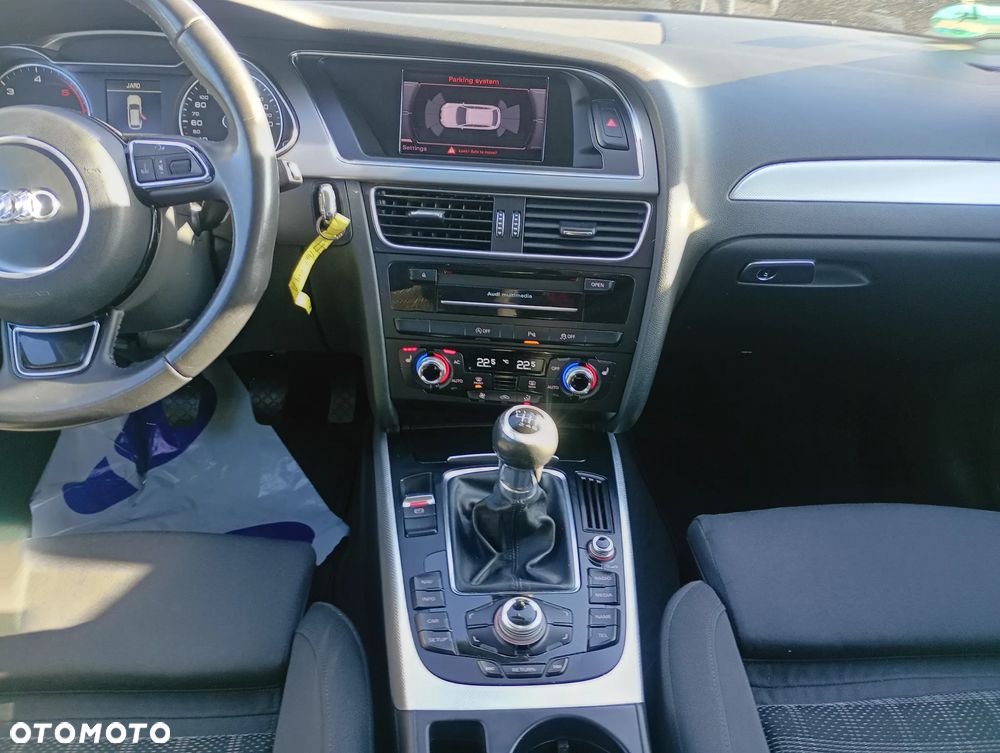 Audi A4 Avant 2.0 TDI DPF Ambiente - 37