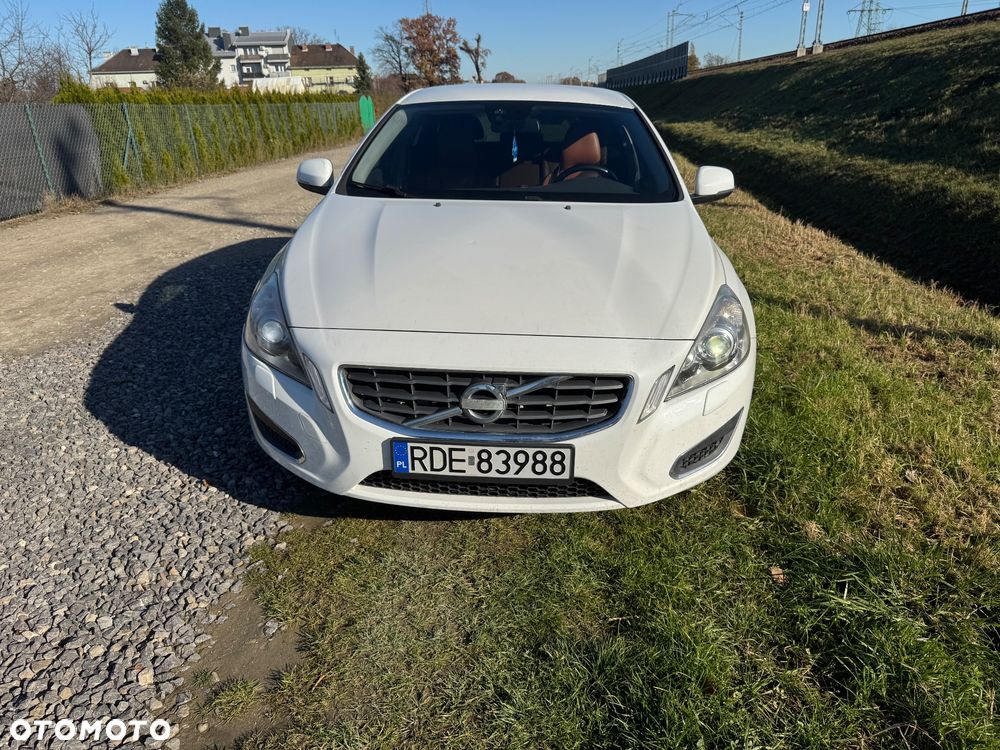 Volvo V60 - 1