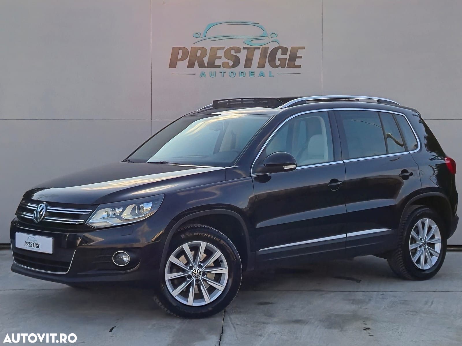 Volkswagen Tiguan 2.0 TDI DPF 4Motion BlueMotion Technology DSG Exclusive - 1