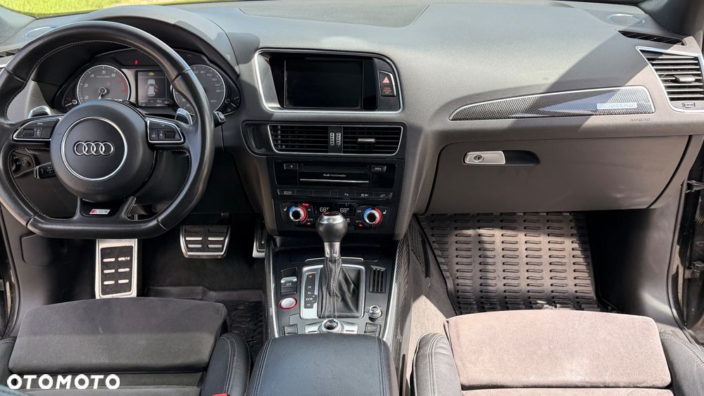 Audi SQ5 - 11