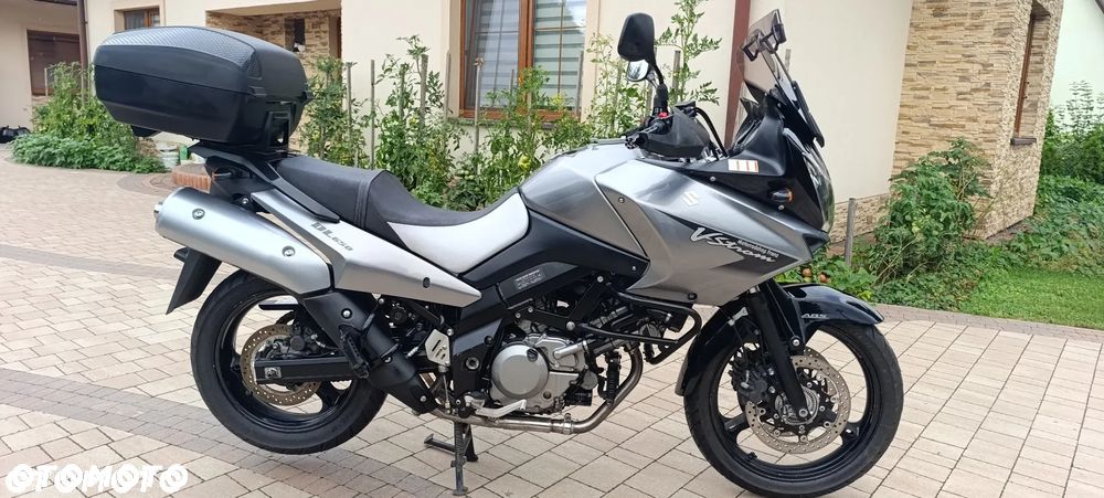 Suzuki V-STROM - 3