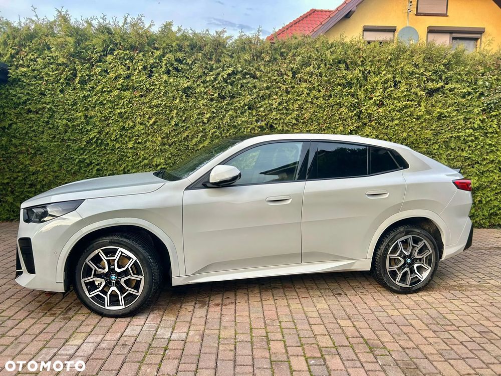 BMW X2 - 11