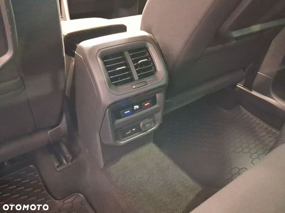 Volkswagen Tiguan - 14