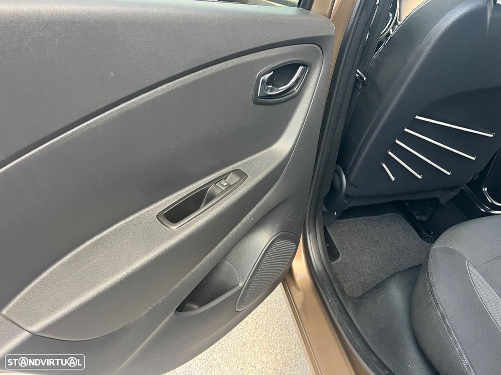 Renault Captur 1.5 dCi Sport - 34