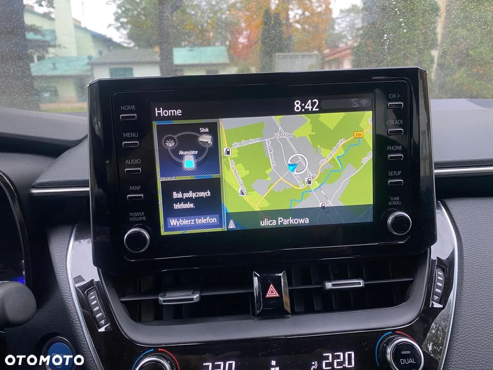 Toyota Corolla 1.8 Hybrid Comfort - 21