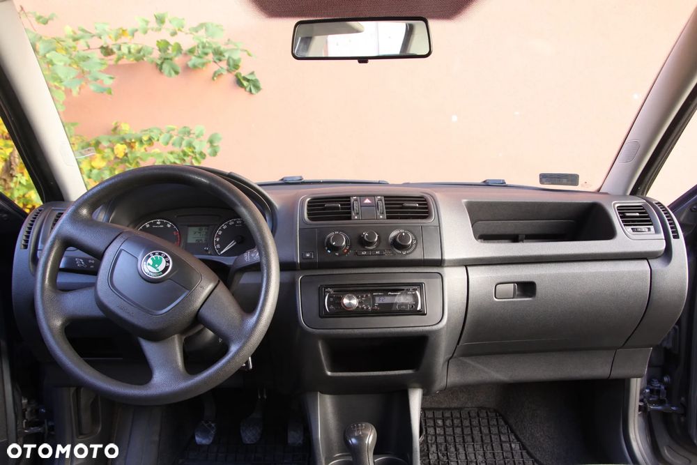 Skoda Fabia - 22