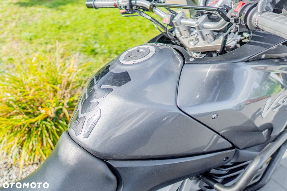 Suzuki V-STROM - 21