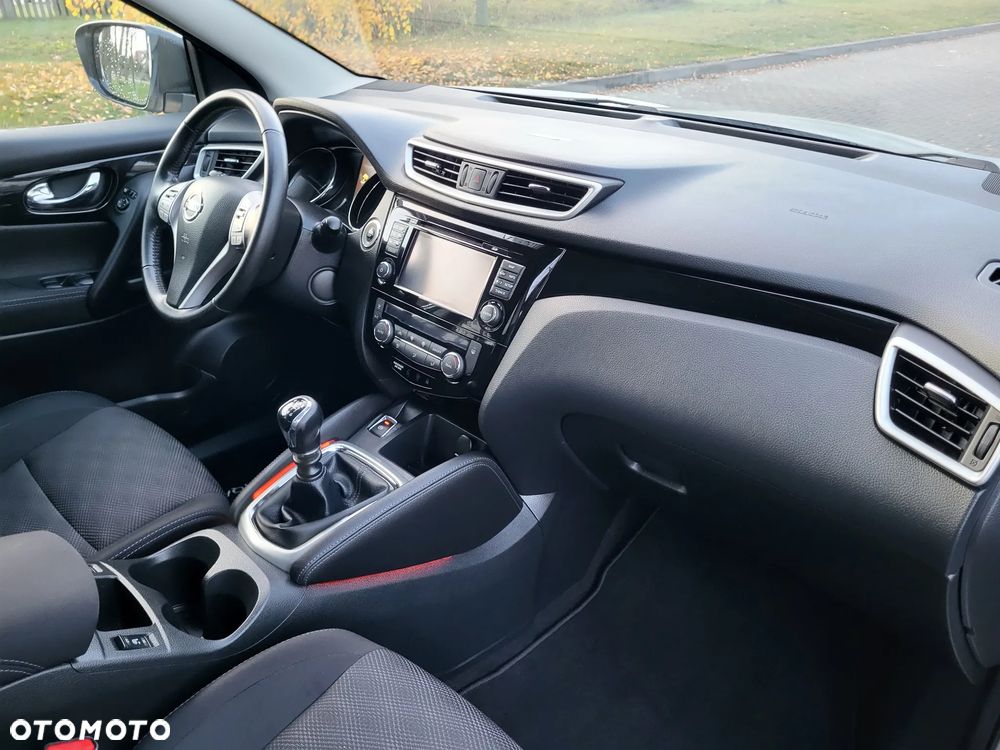 Nissan Qashqai 1.2 DIG-T Tekna - 19