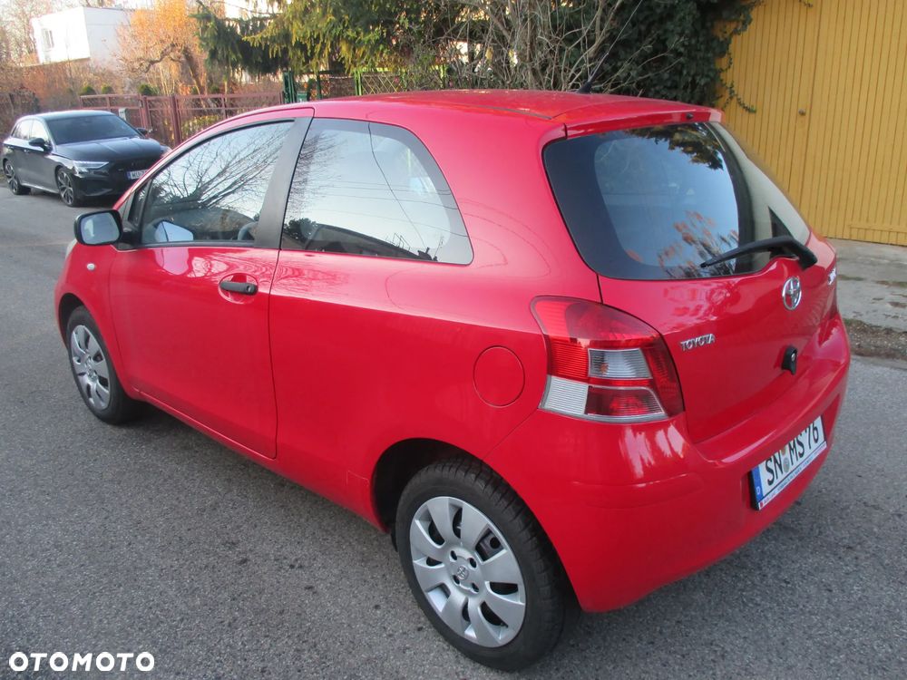 Toyota Yaris 1.0 Active - 3