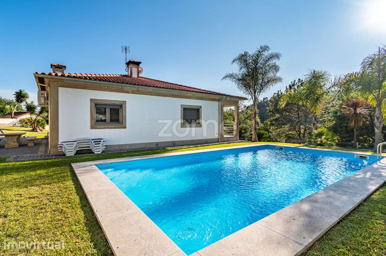 Moradia T3+1 com Piscina e Terreno 1450m2 I Távora - Arcos de Valde... - Grande imagem: 2/60