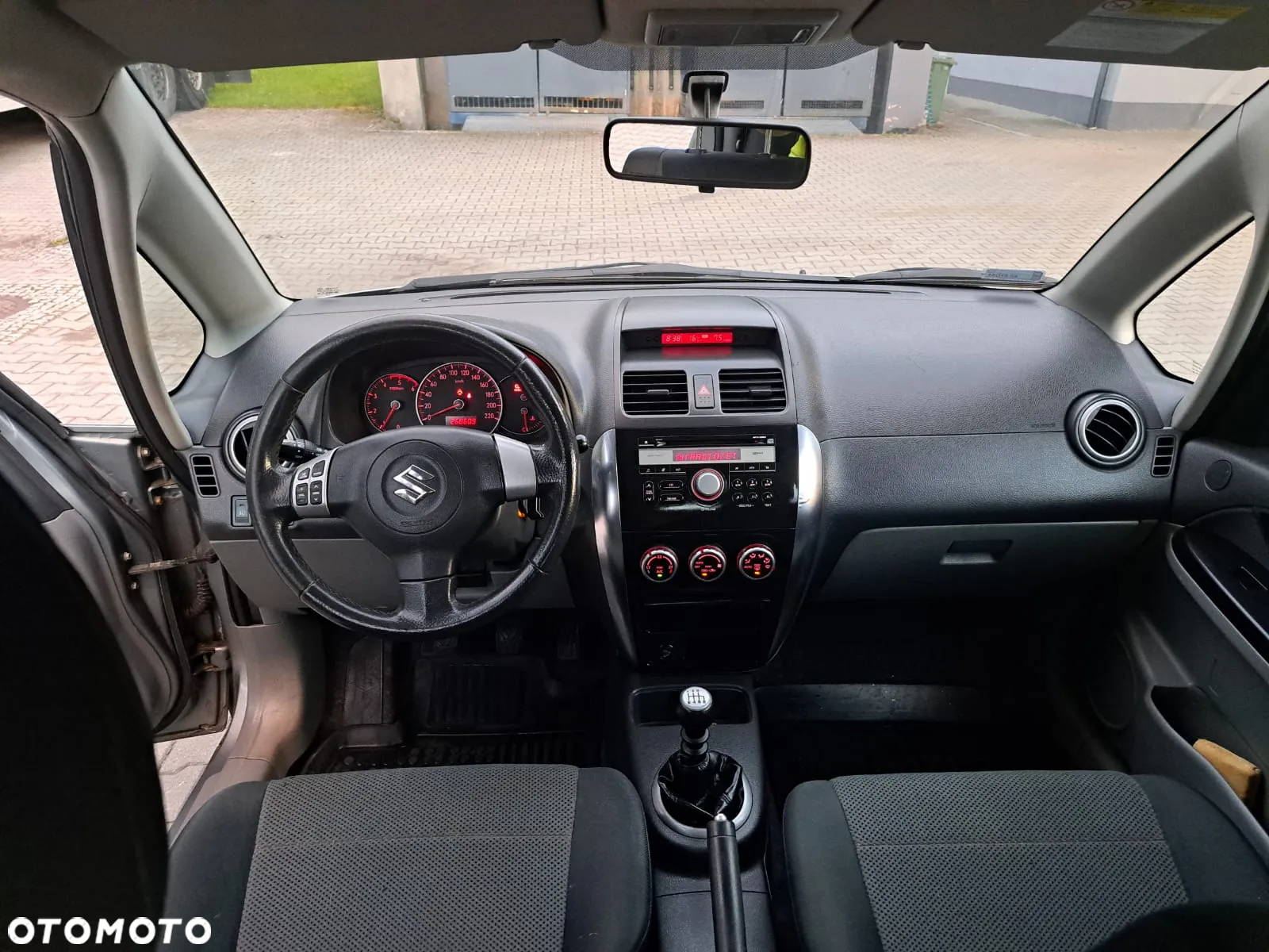 Suzuki SX4 1.9 DDiS DPF Streetline 4x2 Club - 17