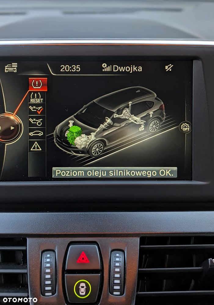 BMW Seria 2 218d - 18