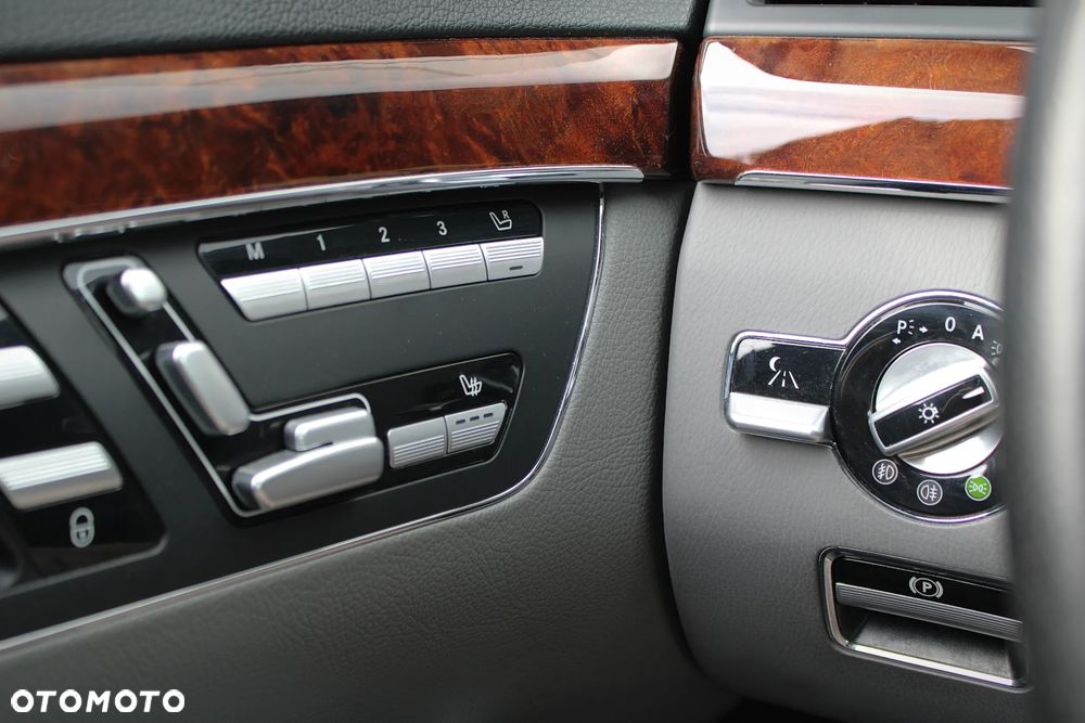 Mercedes-Benz Klasa S 350 7G-TRONIC - 23
