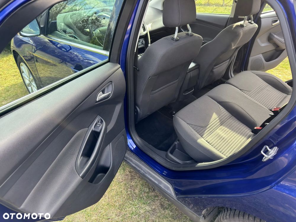 Ford Focus - 21