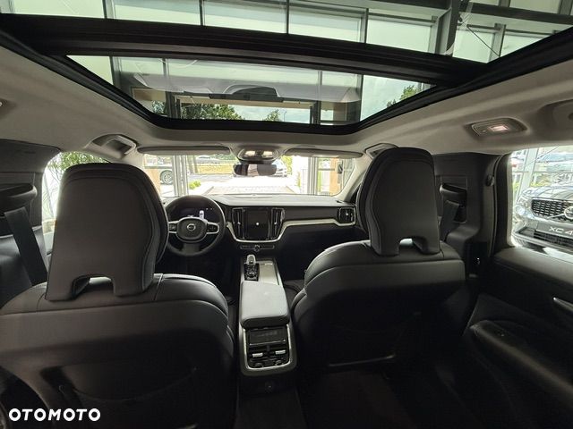 Volvo V60 B4 B Ultra Dark - 17