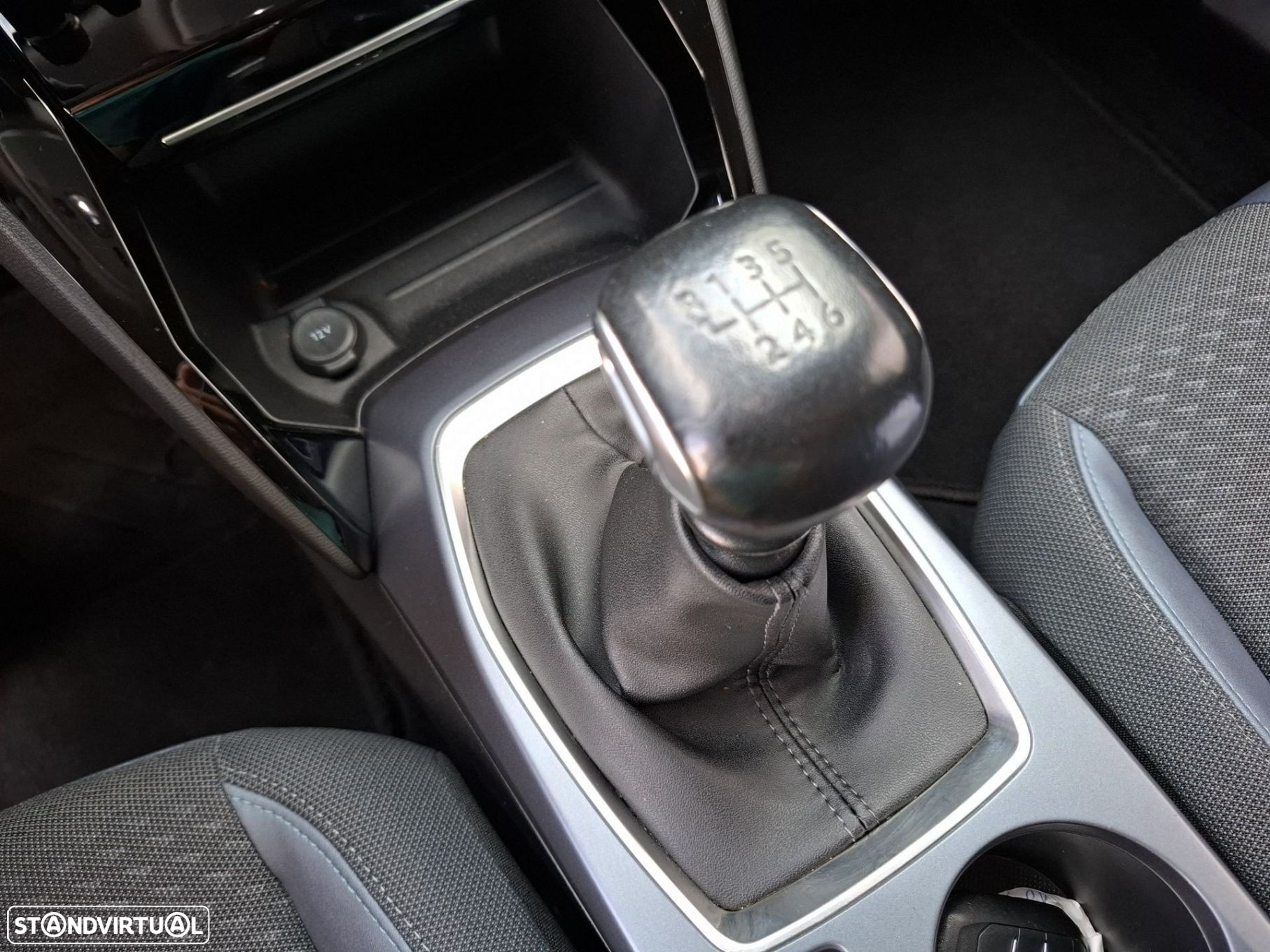 Peugeot 2008 1.5 BlueHDi Allure - 19