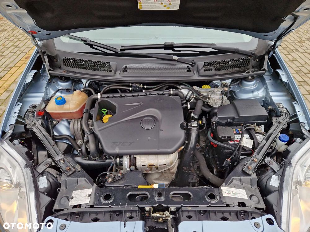 Fiat Bravo 1.4 T-Jet 16V Dynamic - 29