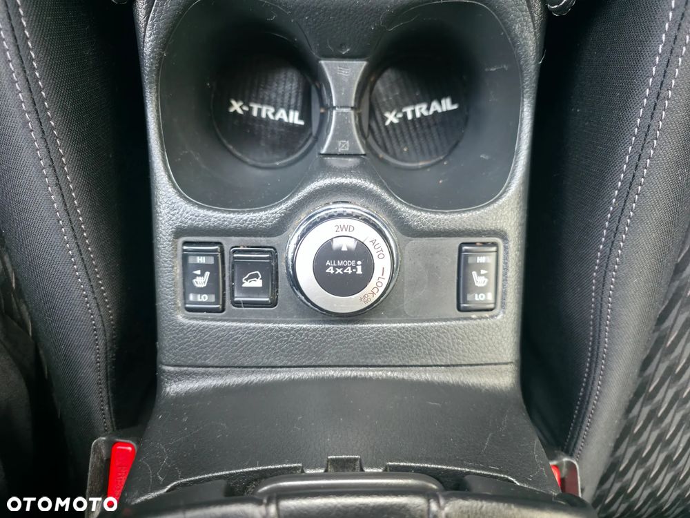Nissan X-Trail 2.0 dCi Acenta Xtronic 4WD - 19