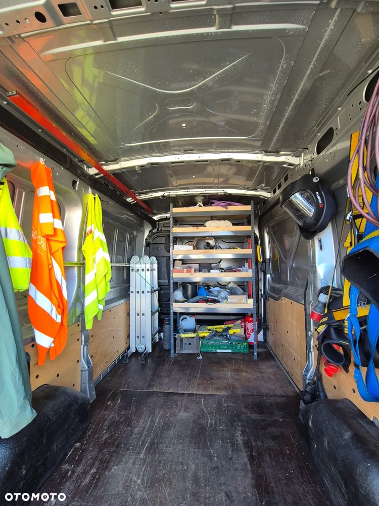 Ford Transit - 14