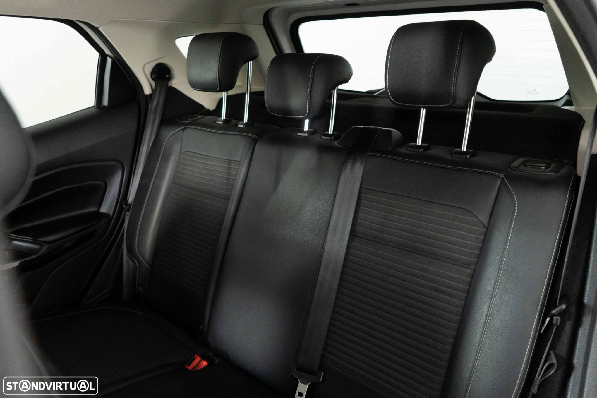 Ford EcoSport 1.0 EcoBoost Titanium Plus Aut. - 9