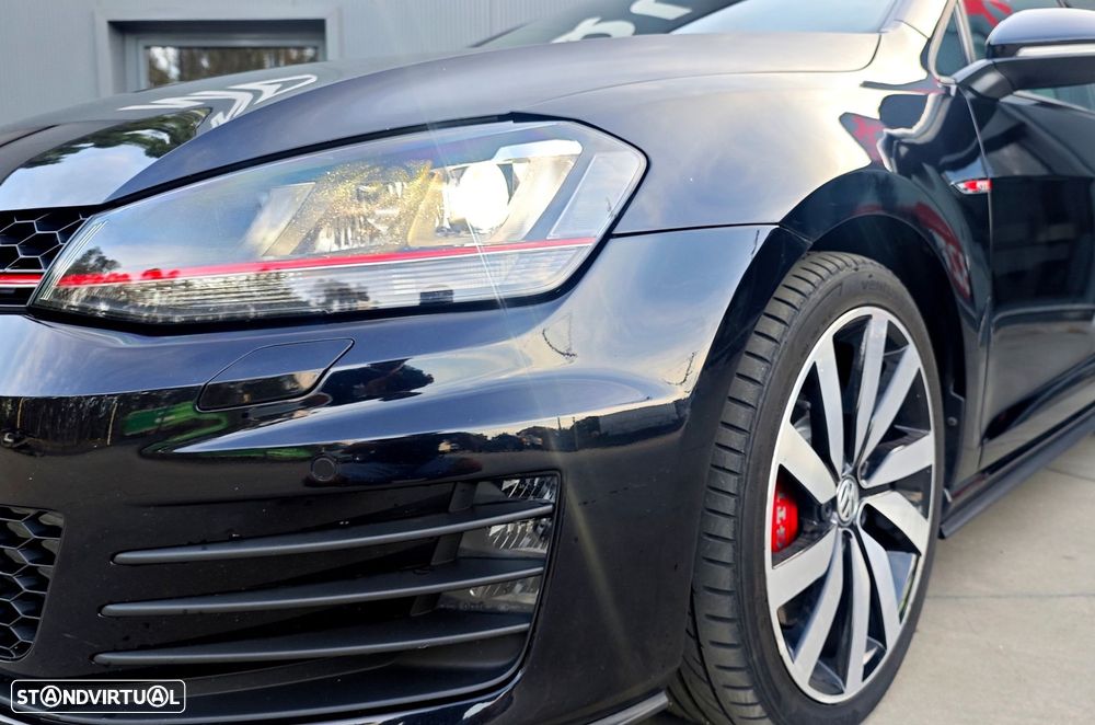 VW Golf 2.0 TSi GTi Performance - 27