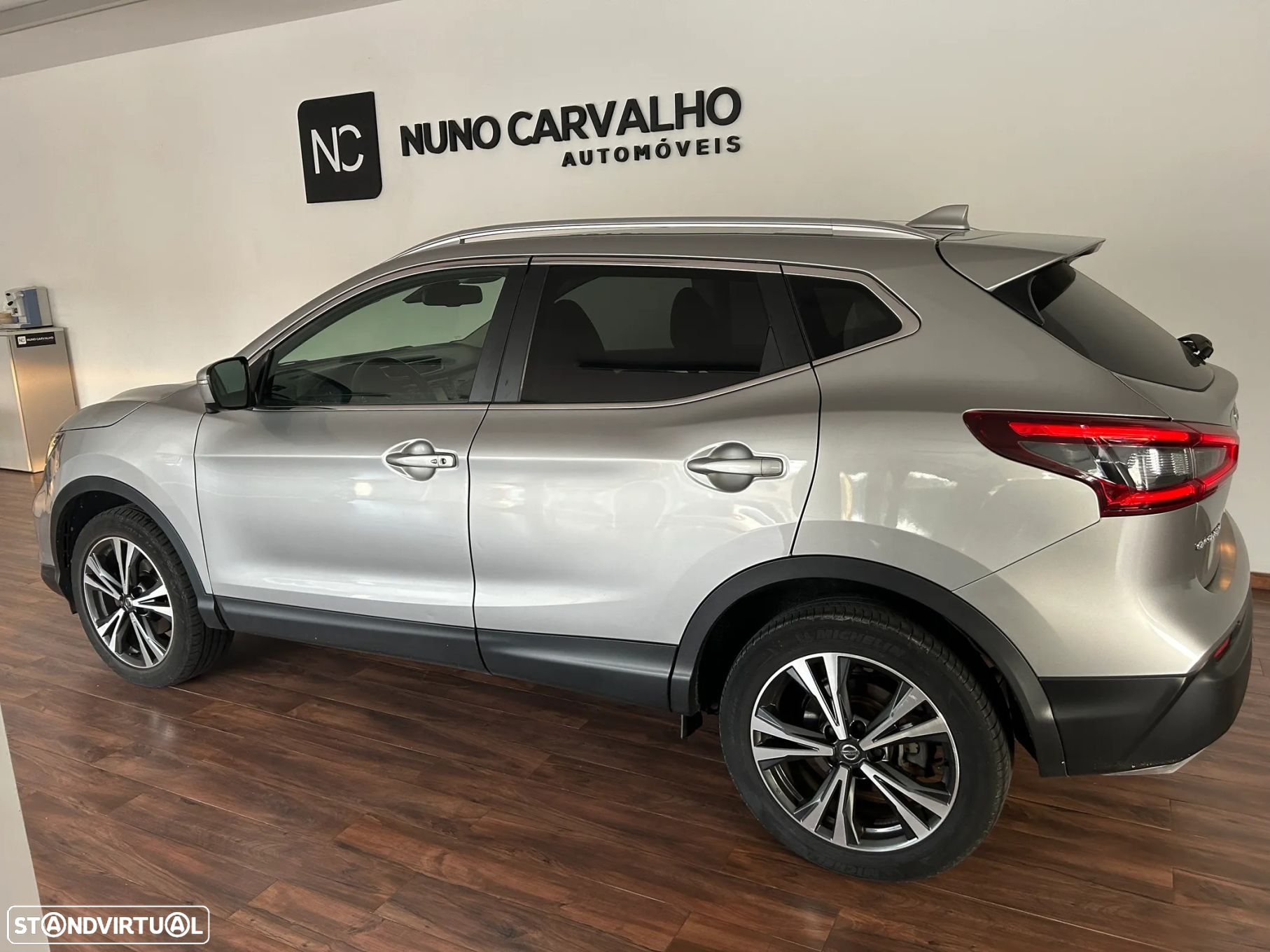 Nissan Qashqai 1.5 dCi N-Connecta J18 - 5