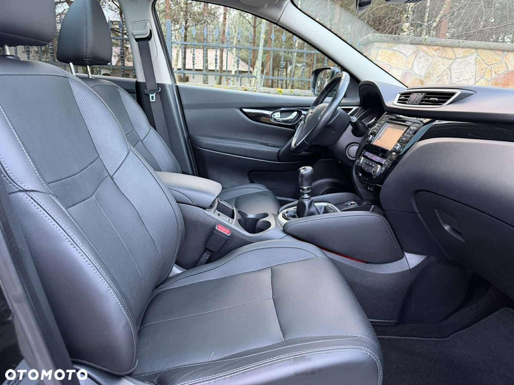 Nissan Qashqai 1.2 DIG-T Tekna - 28