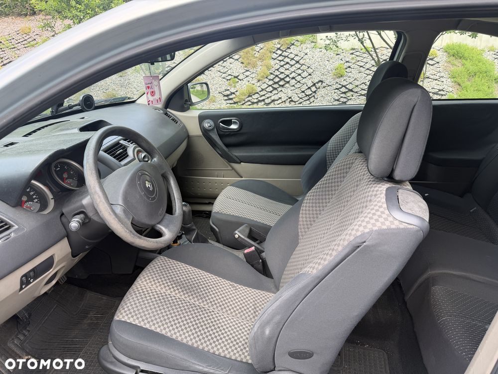 Renault Megane - 5