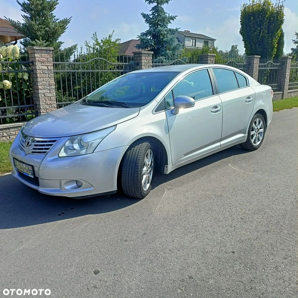 Toyota Avensis 2.0 D-4D Sol plus - 1