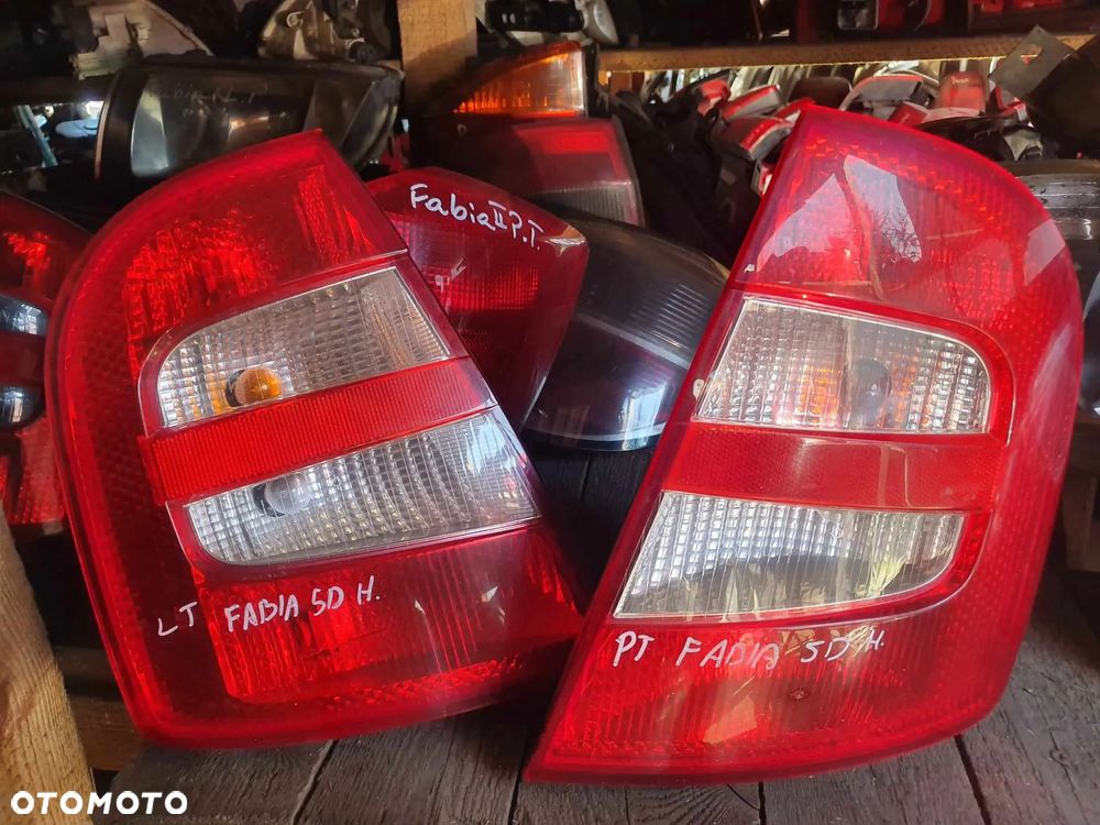 Skoda Fabia I Lampa tylna lewa, prawa - 1