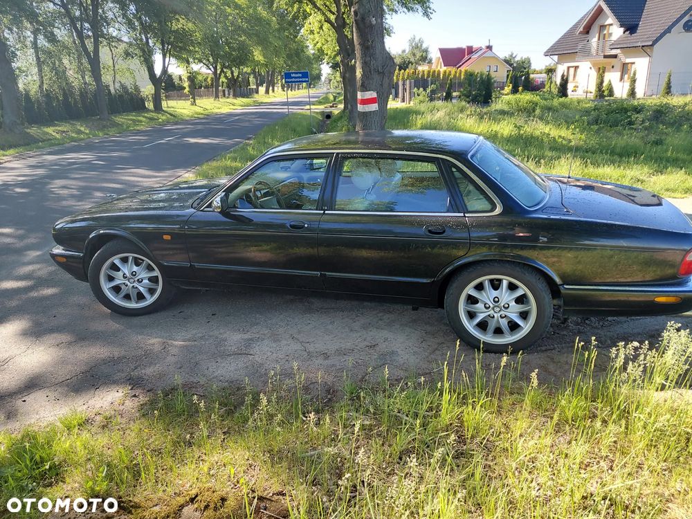 Jaguar XJ 4.0 Executive - 9